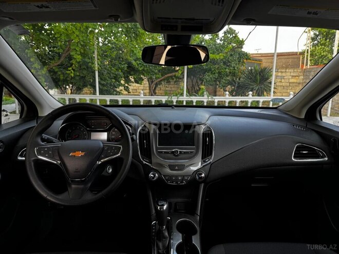 Chevrolet Cruze-7
