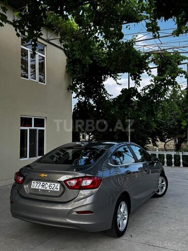 Chevrolet Cruze-6