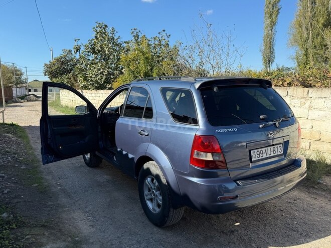 Kia Sorento-4