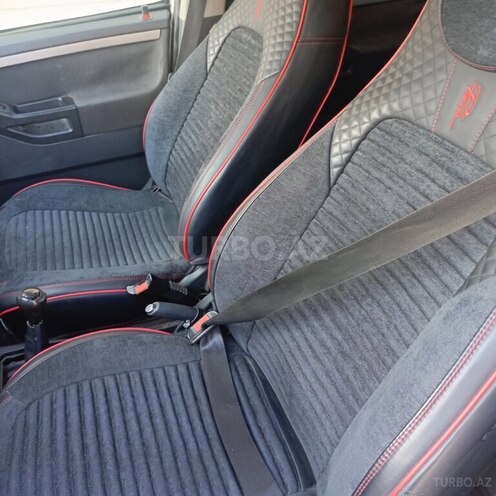 Opel Meriva-5