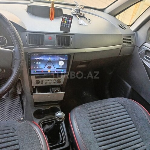 Opel Meriva-6