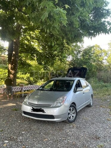 Toyota Prius-11