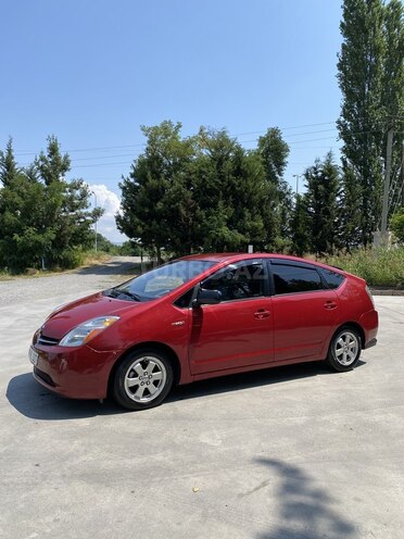 Toyota Prius-14