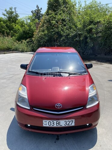 Toyota Prius-12