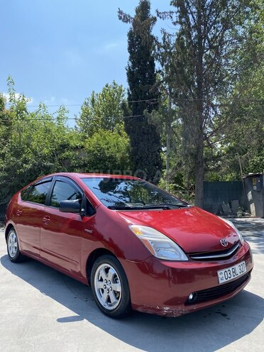 Toyota Prius-11