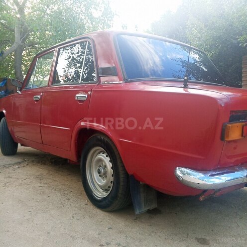 LADA (VAZ) 21011-8