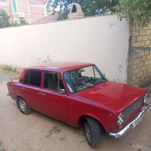 LADA (VAZ) 21011-16