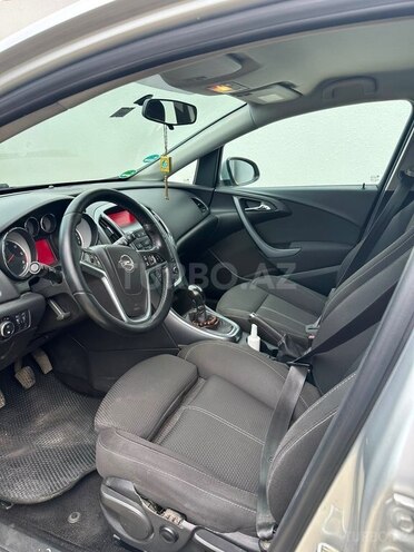 Opel Astra-3