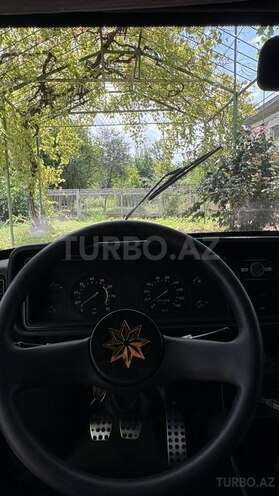 LADA (VAZ) 2107-4