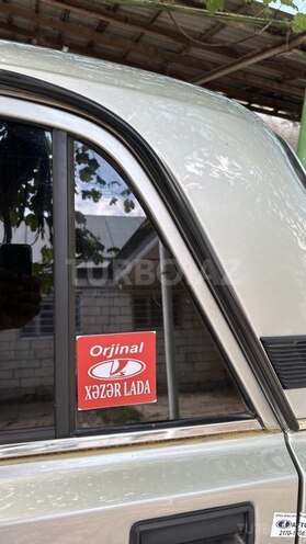 LADA (VAZ) 2107-15