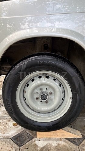 LADA (VAZ) 2107-13