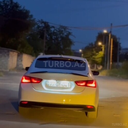 Chevrolet Malibu-8