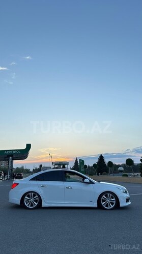 Chevrolet Cruze-5