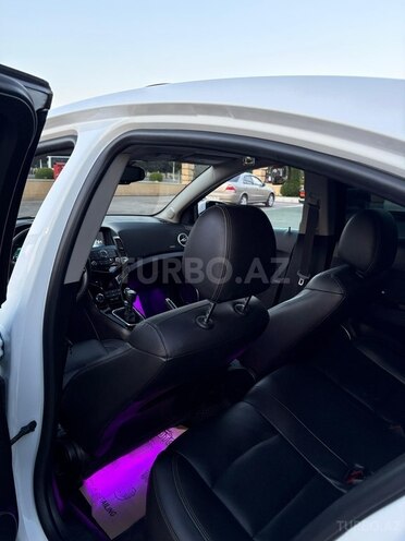 Chevrolet Cruze-11