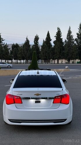 Chevrolet Cruze-8
