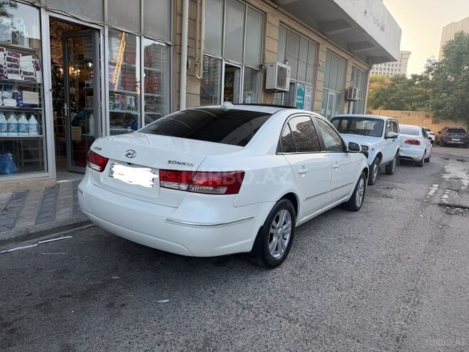 Hyundai Sonata-5