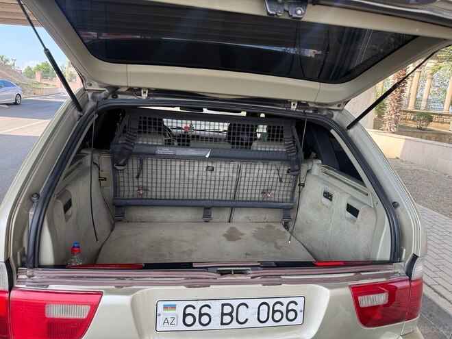 BMW X5-8