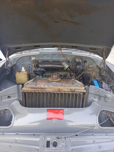 GAZ 21 "Volga"-9
