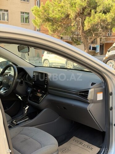 Hyundai IONIQ-9