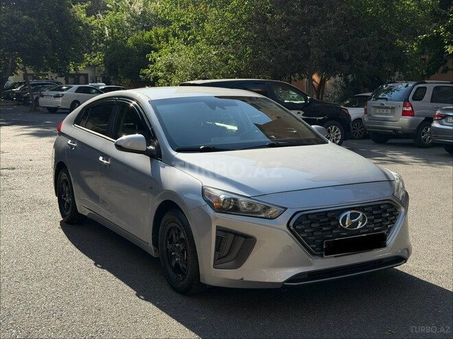 Hyundai IONIQ-3