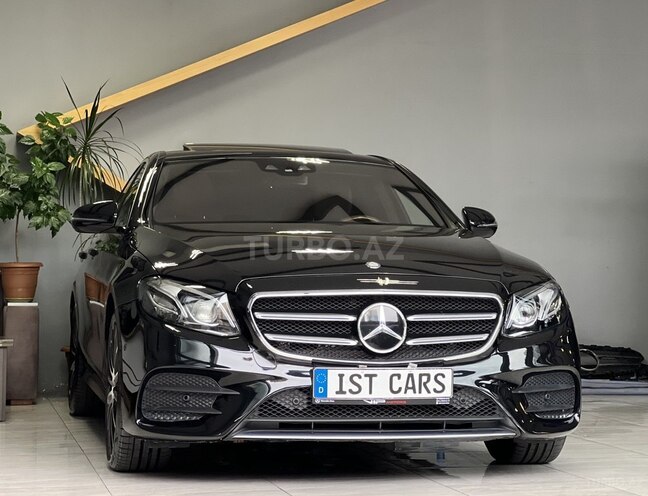 Mercedes E 300-1
