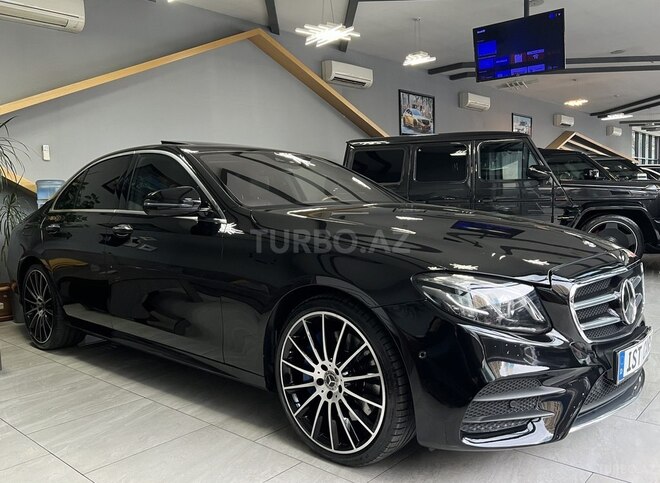 Mercedes E 300-2