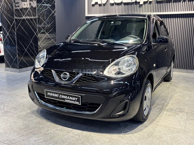 Nissan March-10