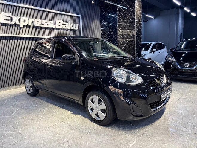 Nissan March-7