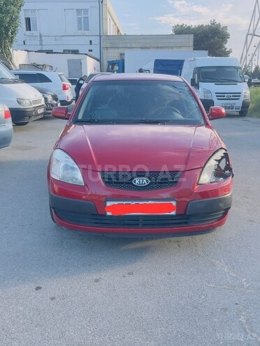 Kia Rio-1
