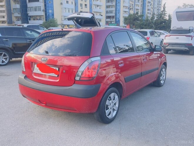 Kia Rio-7