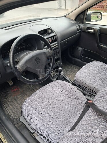 Opel Astra-9