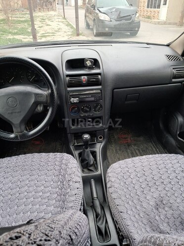 Opel Astra-8