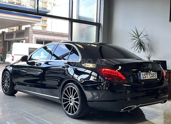 Mercedes C 300-7