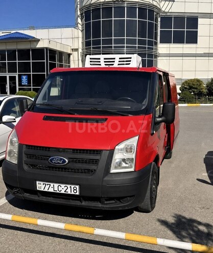 Ford Transit-1