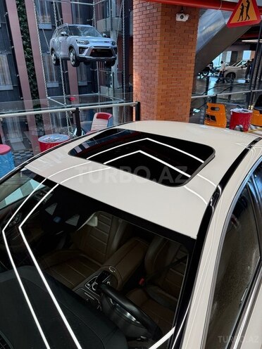 Mercedes E 220 d-9
