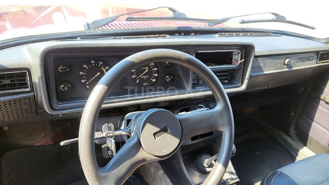 LADA (VAZ) 2107-10