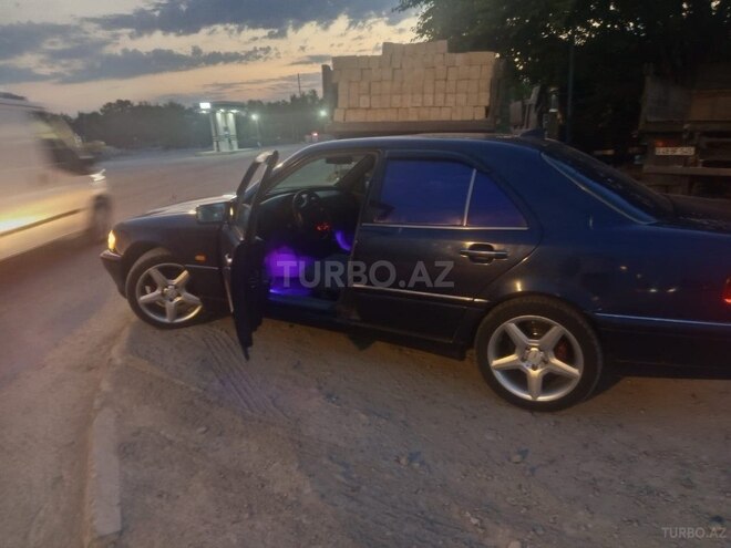 Mercedes C 220-13