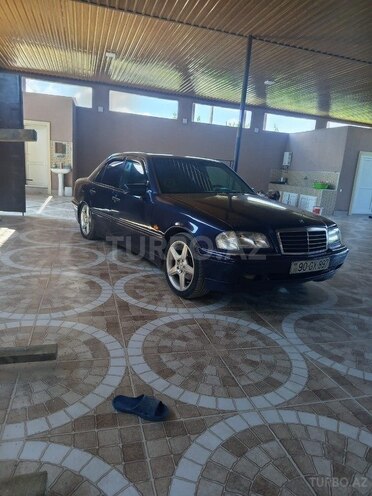 Mercedes C 220-6