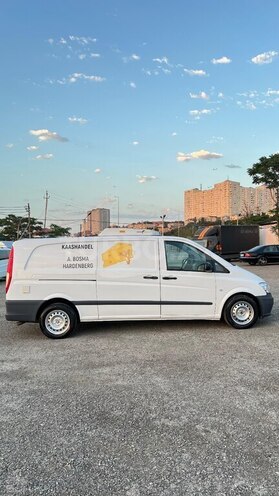 Mercedes Vito-3