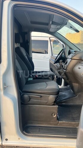 Mercedes Vito-8