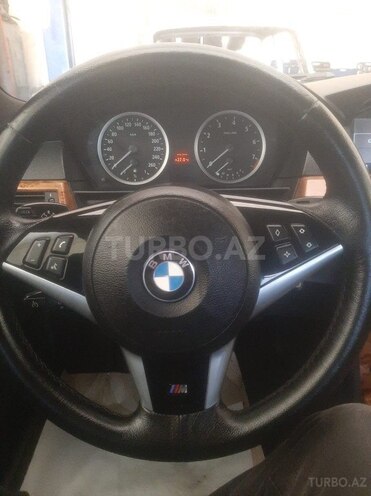 BMW 525-19