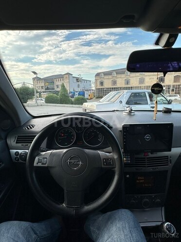 Opel Astra-8
