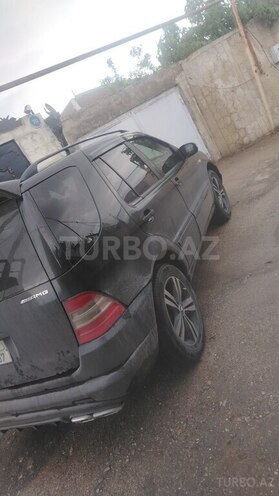 Mercedes ML 320-2