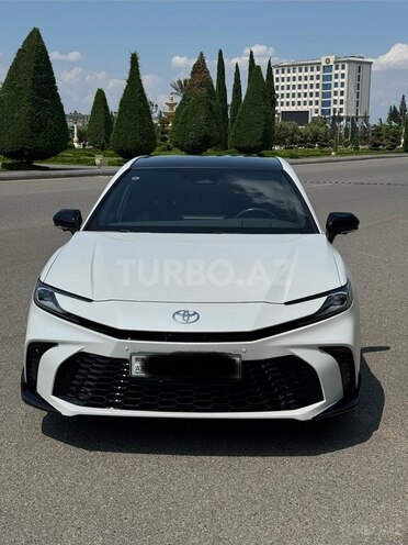 Toyota Camry-1
