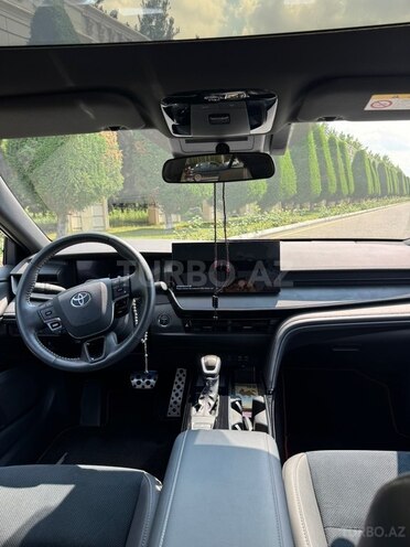 Toyota Camry-3