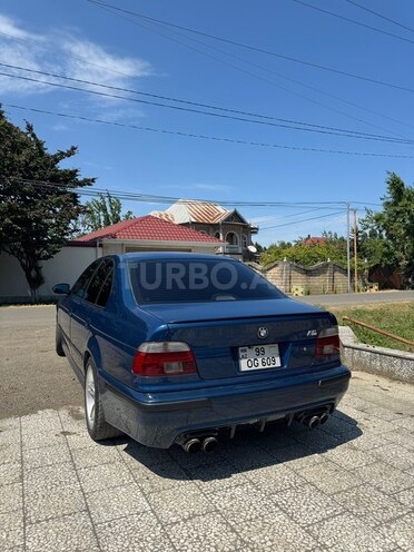 BMW 525-7