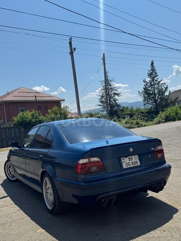BMW 525-4