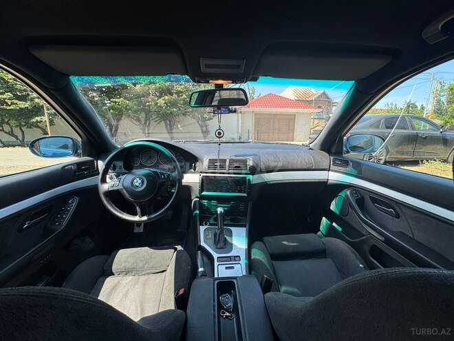 BMW 525-10
