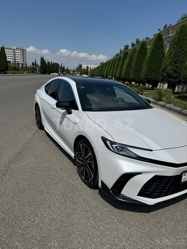 Toyota Camry-4