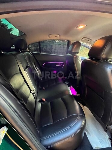Chevrolet Cruze-11